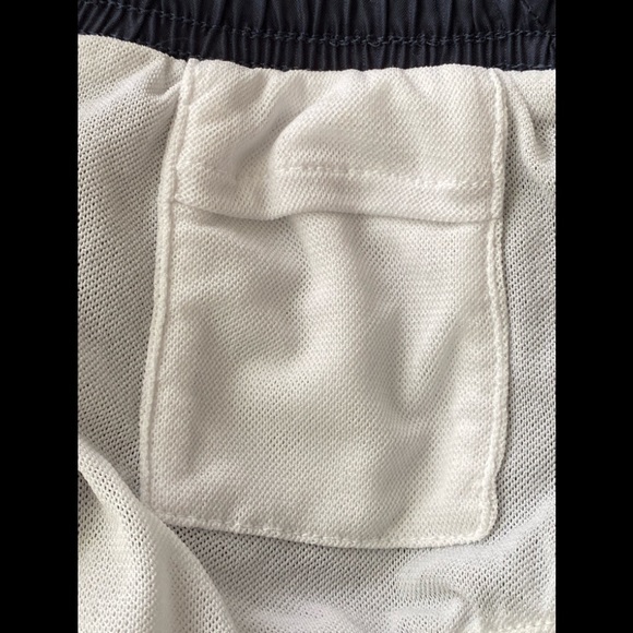 Marika Shorts size M - Picture 5 of 6